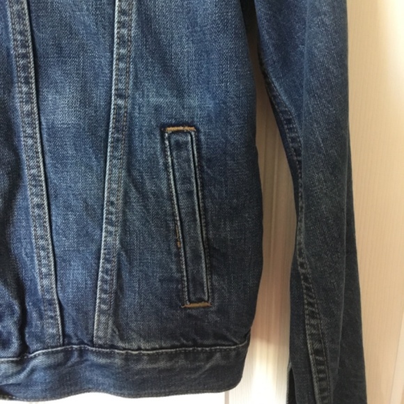 NWOT Gap 1969 Denim Jacket - Picture 4 of 6